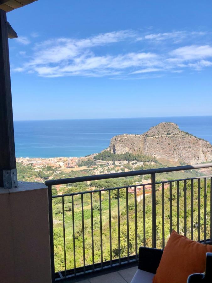 B&B Roomantic & Piscina Idromassaggio Cefalu Ngoại thất bức ảnh