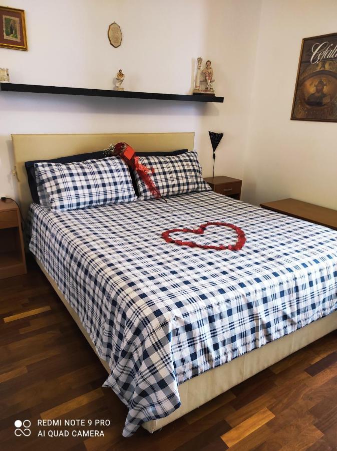 B&B Roomantic & Piscina Idromassaggio Cefalu Ngoại thất bức ảnh