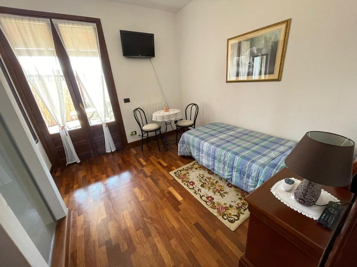 B&B Roomantic & Piscina Idromassaggio Cefalu Ngoại thất bức ảnh